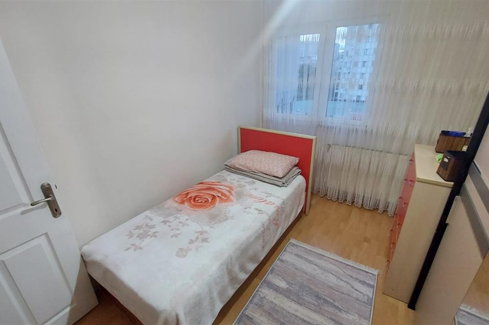 TAŞDELEN MEGAKENT SİTESİ A BLOKLARDA BAKIMLI 3+1 SATILIK DAİRE