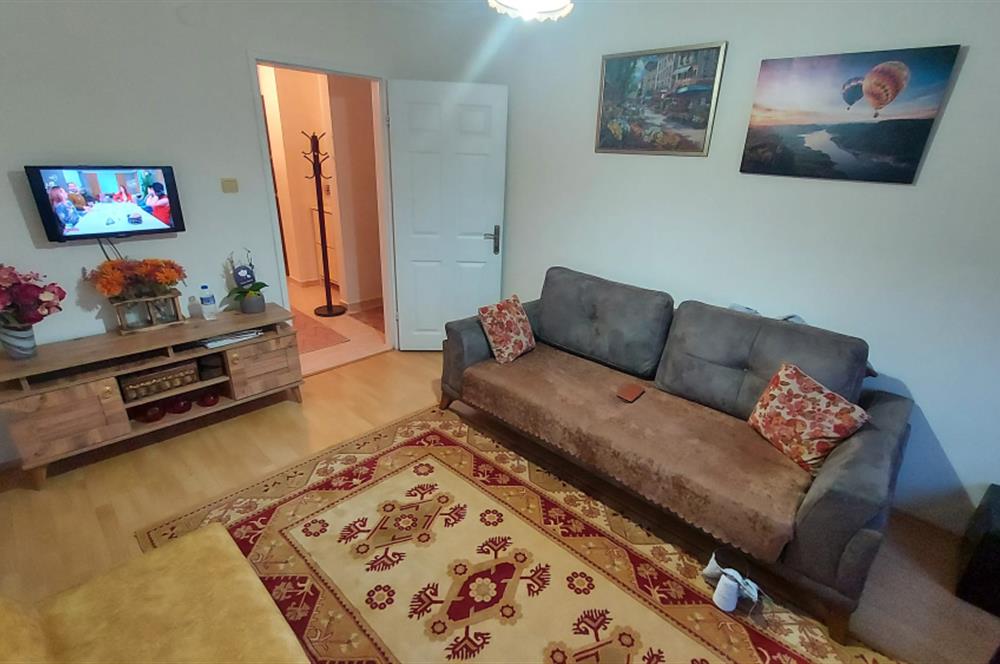 TAŞDELEN MEGAKENT SİTESİ A BLOKLARDA BAKIMLI 3+1 SATILIK DAİRE