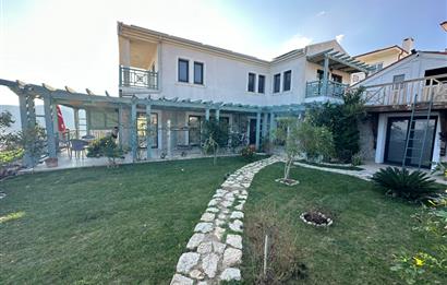 Datça palamutbükü'nde eşsiz manzaralı satılık villa