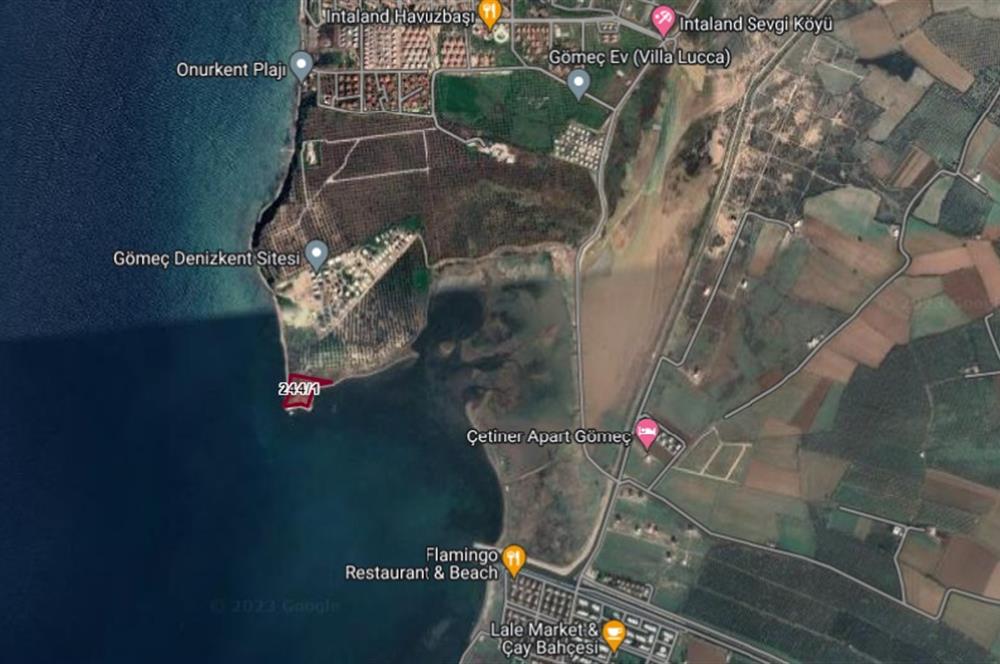 Gömeç Kemalpaşa'da Satılık Denize Sıfır Otel Arazisi