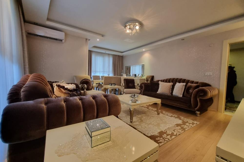 BEYLİKDÜZÜ KAVAKLI 4+2 SATILIK DUBLEX  DAİRE