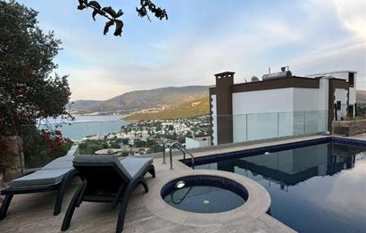 Bodrum Torbada Deniz Manzaralı Özel Havuzlu 5+1 Müstakil Villa