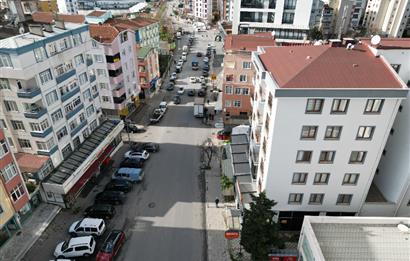 İstanbul Kartal Ana Cadde Üzerinde Satılık Dükkan