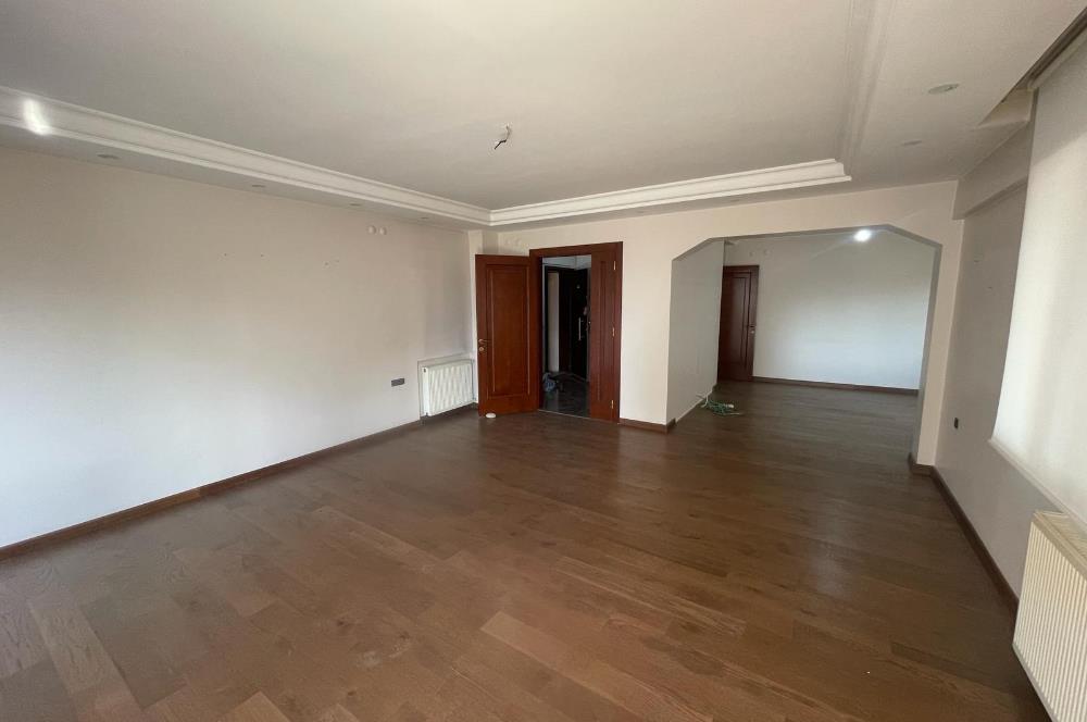 Çaybaşı Cad. Üzerinde Satılık 3+1 Arakat Tadilatlı Daire