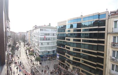 BAHARİYE CAD. GÜVENLİKLİ ve K. OTOPARKLI BİNADA BOŞ OFİS