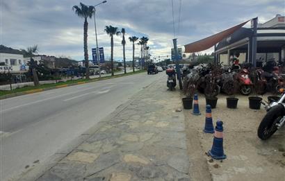 Bodrum Gümbet'te Anacadde Üzerinde Satılık Dükkan 