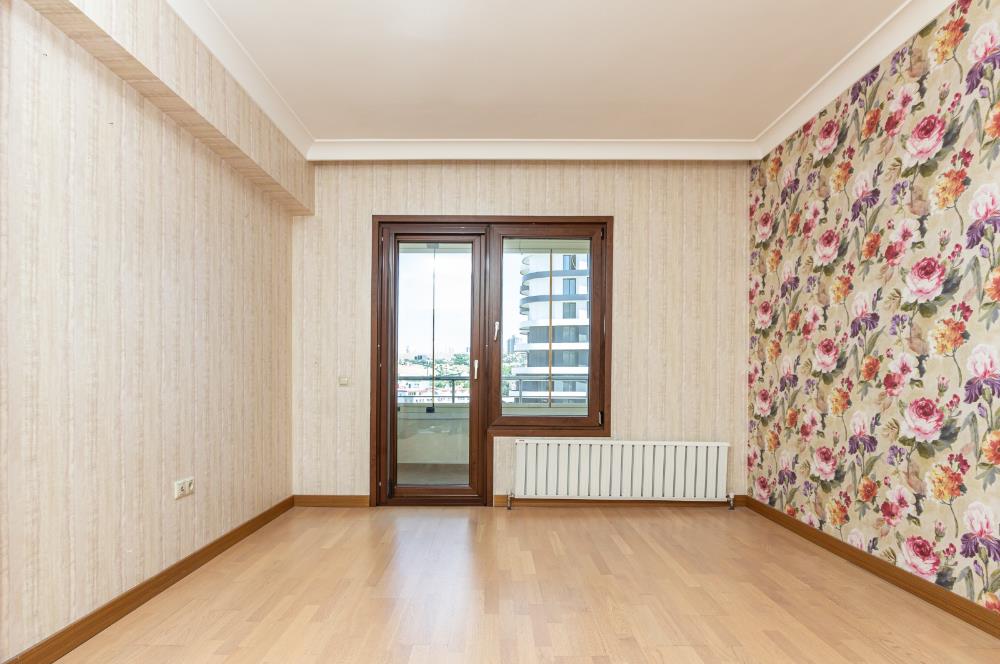 ÇAYYOLU PARK CADDESİ SIR RESİDENCEDA 187m2 SATILIK 4+1 DAİRE