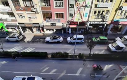 Çanakkale Merkez Demircioğlu Caddesi Üzerinde 1+1 Daire