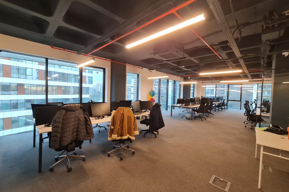 Portavadi Kiralık Ofis 400m2 Dekorasyonlu Taşınmaya Hazır