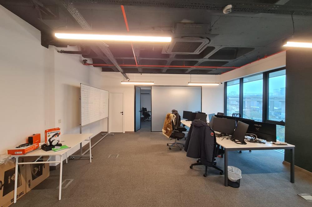 Portavadi Kiralık Ofis 400m2 Dekorasyonlu Taşınmaya Hazır