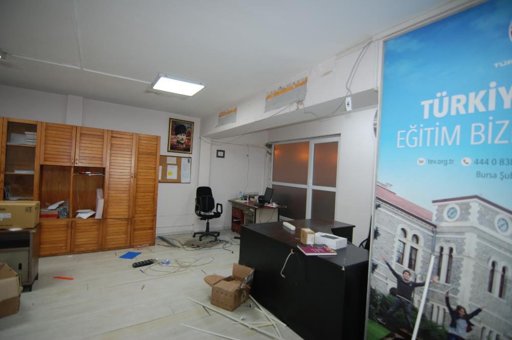 ATATÜRK CADDESİ ÜZERİNDE 170m² BÜRO & OFİS