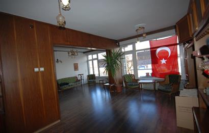 ATATÜRK CADDESİ ÜZERİNDE 170m² BÜRO & OFİS