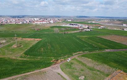 Edirne Uzunköprü Girişi 15,857m2 Harika Konumda Yatırımlık Tarla