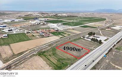 Afyon Denizli Yolu'nda Turizm Ticari Konut İmarlı 4900m² Arsa