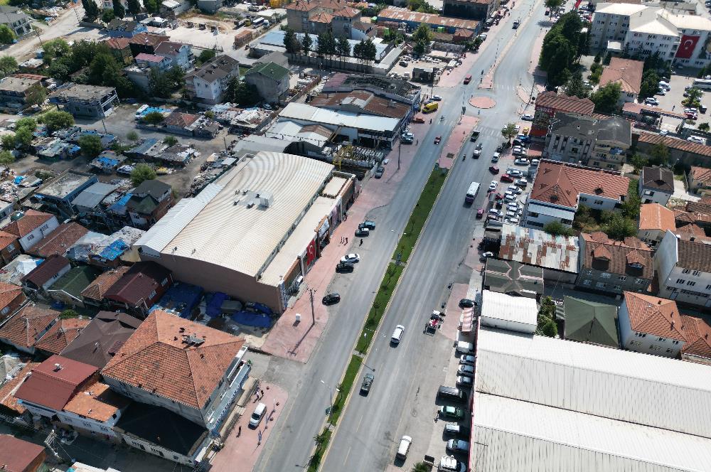 Sakarya Erenler'de Cadde üzerinde Kiralık Dükkan