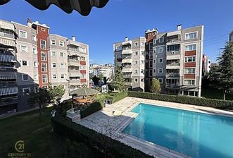 NİLÜFERDE, HAVUZLU - BAHÇELİ- OTOPARKLI 4+1 185 M2 SATILIK DAİRE