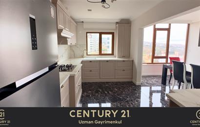 CENTURY21 UZMAN'DAN YALINCAKTA İÇİ ÖZEL YAPIM DENİZ MANZARALI DAİRE