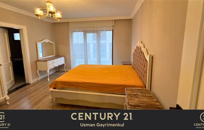 CENTURY21 UZMAN'DAN YALINCAKTA İÇİ ÖZEL YAPIM DENİZ MANZARALI DAİRE