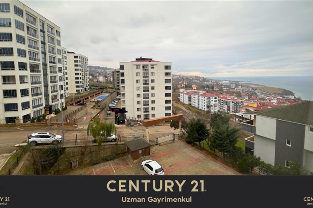 CENTURY21 UZMAN'DAN YALINCAKTA İÇİ ÖZEL YAPIM DENİZ MANZARALI DAİRE