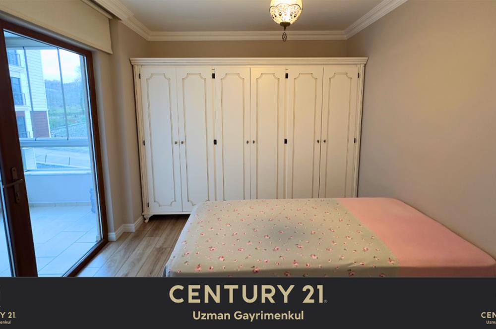 CENTURY21 UZMAN'DAN YALINCAKTA İÇİ ÖZEL YAPIM DENİZ MANZARALI DAİRE