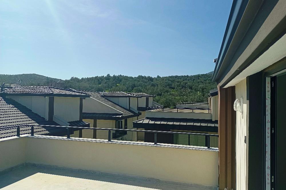 Edremit Güre'de Kiralık, 4+1, Yeni, Özel Havuzlu, Süperlüx Villa