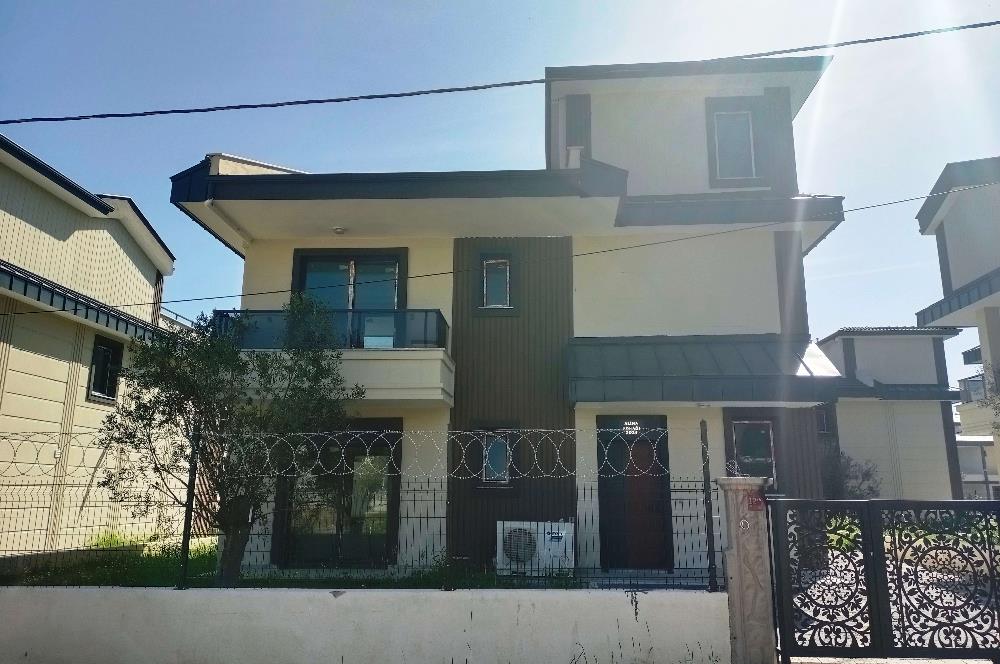 Edremit Güre'de Kiralık, 4+1, Yeni, Özel Havuzlu, Süperlüx Villa