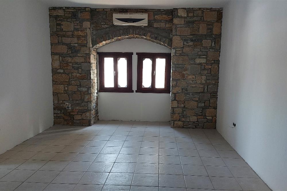 Bodrum-Kumbahçe deniz manzaralı kiralık dubleks villa