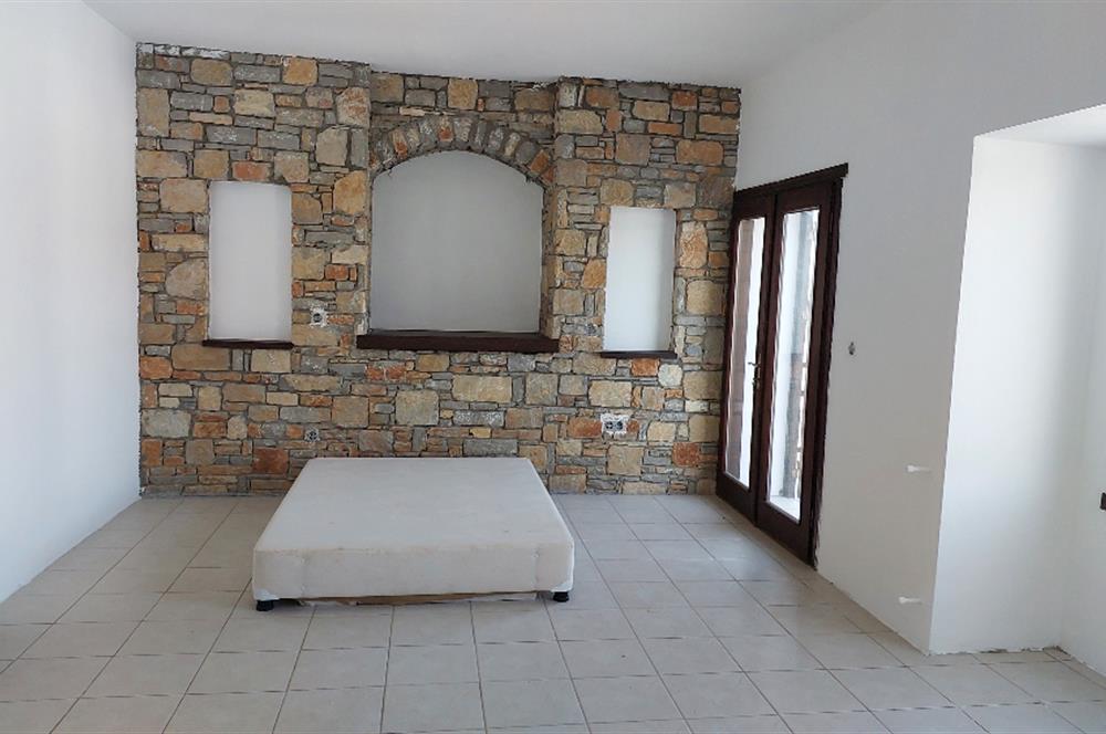 Bodrum-Kumbahçe deniz manzaralı kiralık dubleks villa