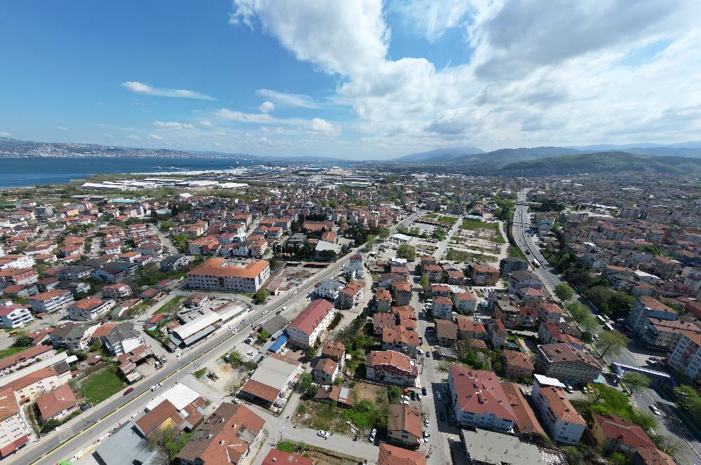 Kocaeli Gölcük Dumlupınar 550m2 %40 İmarlı Satılık Arsa