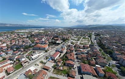 Kocaeli Gölcük Dumlupınar 550m2 %40 İmarlı Satılık Arsa