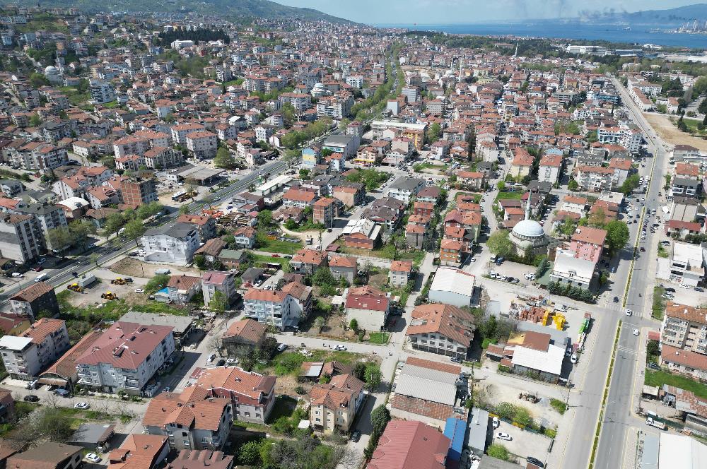 Kocaeli Gölcük Dumlupınar 550m2 %40 İmarlı Satılık Arsa