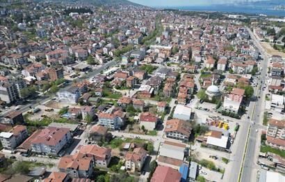 Kocaeli Gölcük Dumlupınar 550m2 %40 İmarlı Satılık Arsa