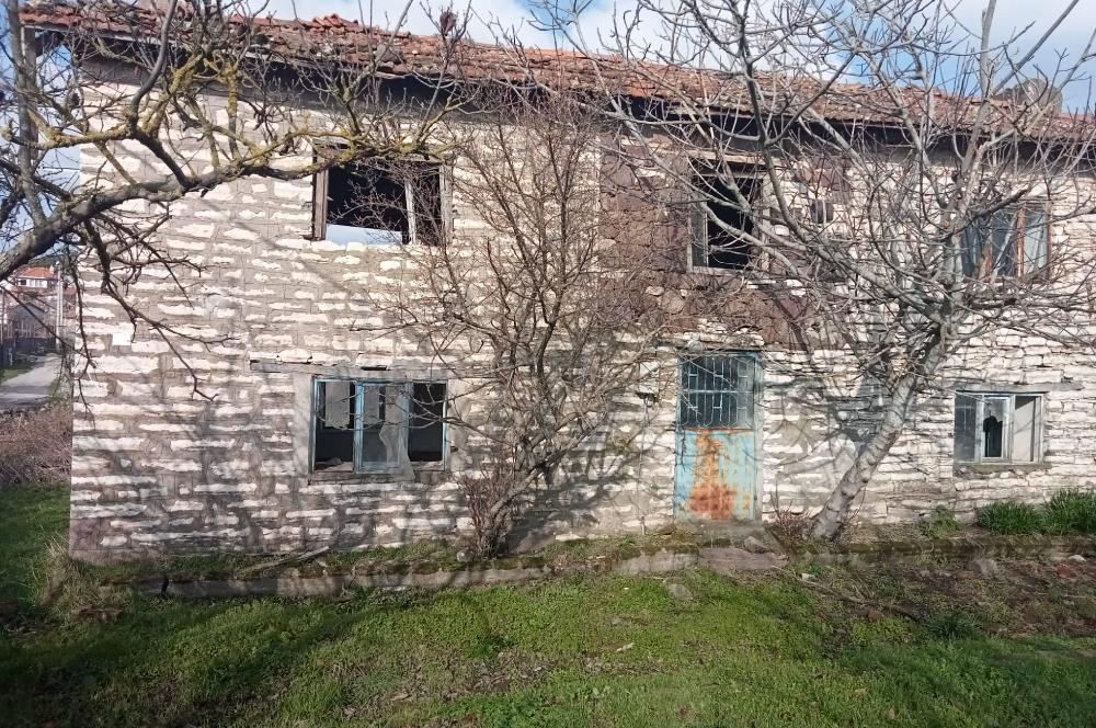 CENTURY 21 BAL 'DAN KUYUALAN MAHALLESİNDE SATILIK TAŞ EV VE ARSA