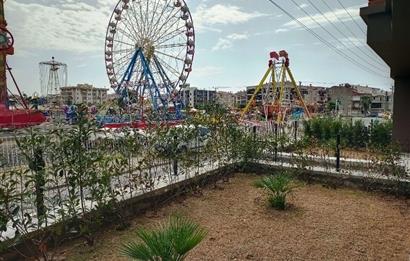 Sarımsaklı Lunapark'ı Karşısında, 1+1 Bahçeli, Satılık Lüx Daire