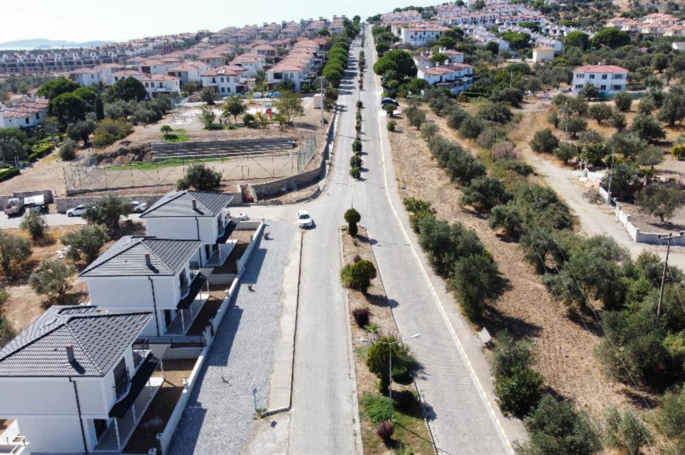 NURSEL ONAR'DAN PELİTKÖY BAĞLARBURNUNDA 638m2 % 20 İMARLI ARSA