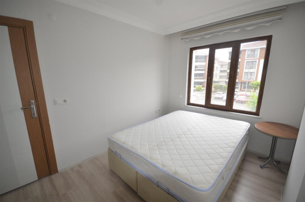 C21 BAL'DAN PLEVNE MH OKUL CADDESİNDE EŞYALI 1+1 KİRALIK DAİRE