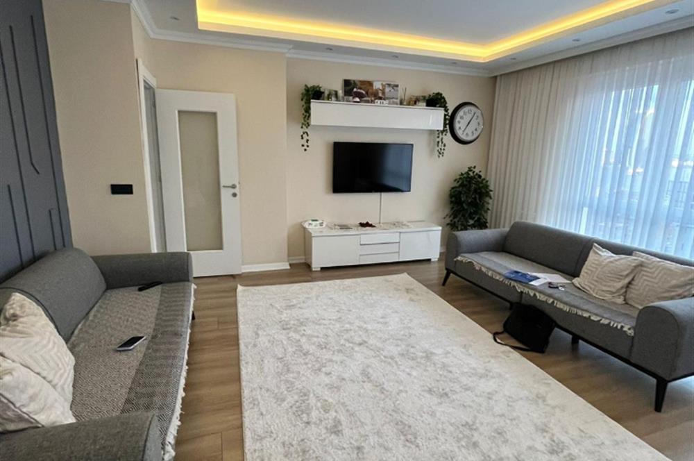 Halkalı Tem Ekspress 3+1 Hemen Oturum 126m2 Satılık