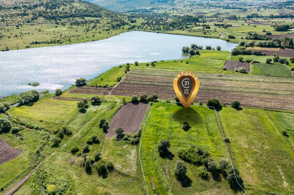 C21 LOCA'DAN BALYA NARLI'DA GÖL MANZARALI 7 DÖNÜM SATILIK TARLA