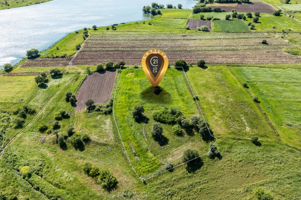 C21 LOCA'DAN BALYA NARLI'DA GÖL MANZARALI 7 DÖNÜM SATILIK TARLA