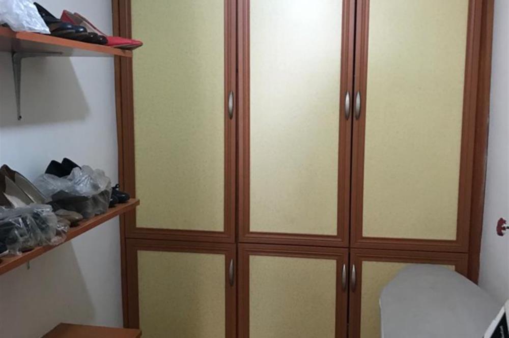 ÖVEÇLER KABİL CADDESİNDE SATILIK 5.5+1 DUBLEKS DAİRE