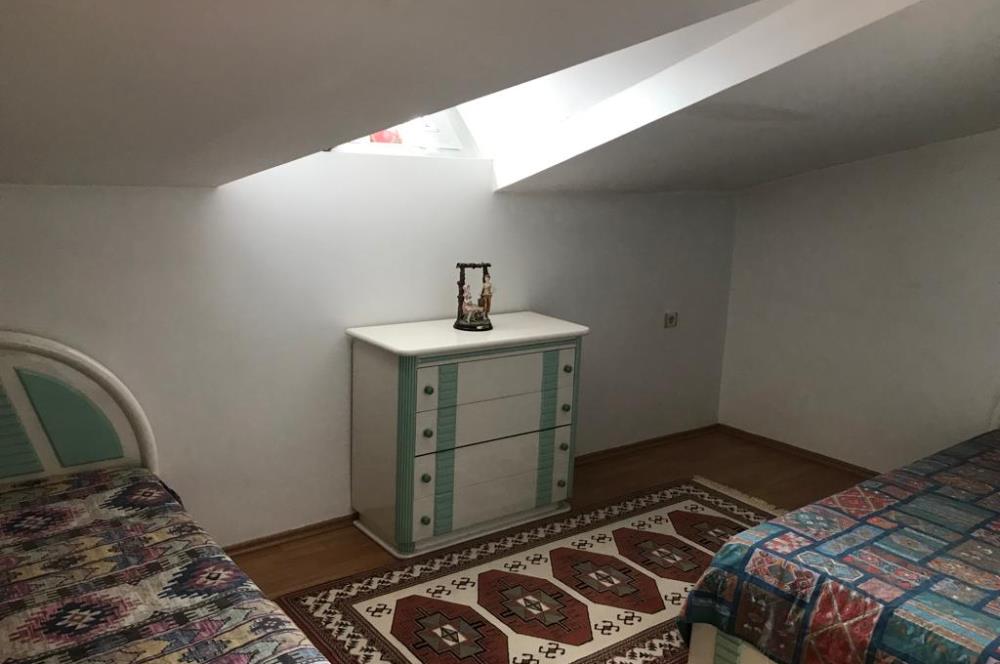 ÖVEÇLER KABİL CADDESİNDE SATILIK 5.5+1 DUBLEKS DAİRE