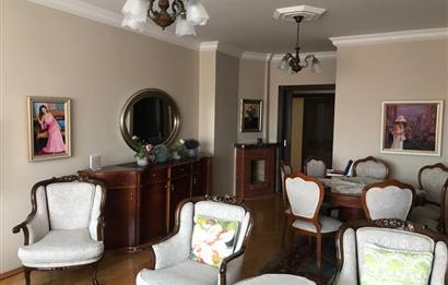 ÖVEÇLER KABİL CADDESİNDE SATILIK 5.5+1 DUBLEKS DAİRE