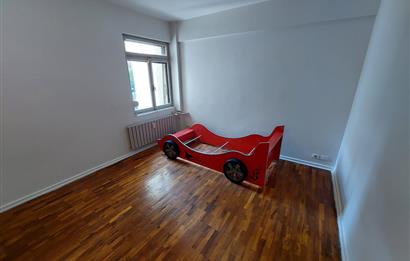 GÖZTEPE TANZİMAT SOKAKTA SATILIK 3+1 140 M2 DAİRE