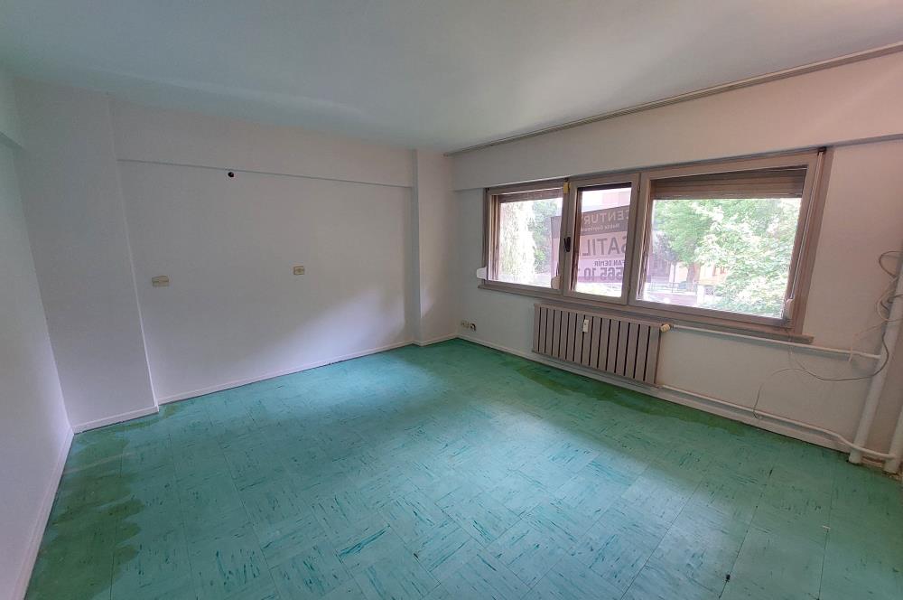 GÖZTEPE TANZİMAT SOKAKTA SATILIK 3+1 140 M2 DAİRE