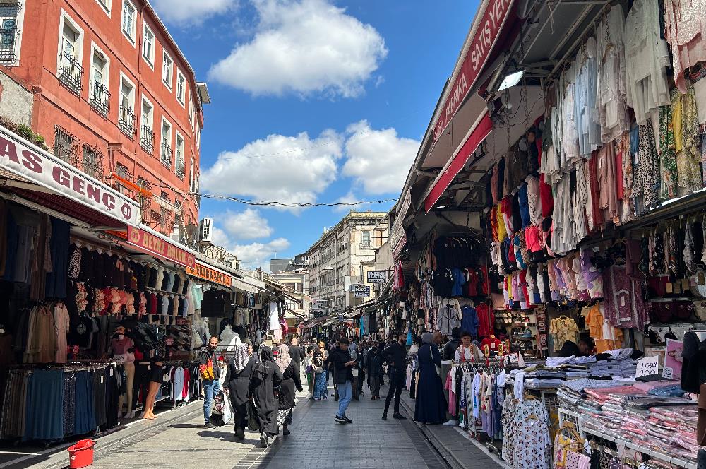 TARİH KOKAN BİR MÜLK KÜRKÇÜ HAN AVLUDA SATILIK DÜKKAN