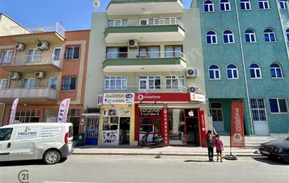 Anafartalar'da Cadde Üzerinde Satılık Dükkan ve Daire