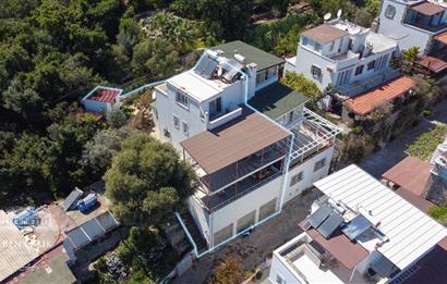 Bodrum Torba Bölgesinde 4+1 Deniz Manzaralı Tripleks Villa