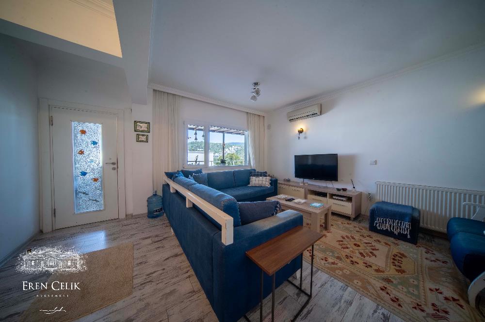 Bodrum Torba Bölgesinde 4+1 Deniz Manzaralı Tripleks Villa