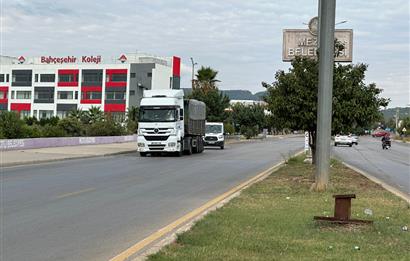 VATAN CADDESİNDE KÖŞE PARSEL 2. Ç.YOLU ÜSTÜ SATILIK ARSA