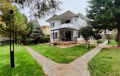 Antik Evler'de Satılık Villa